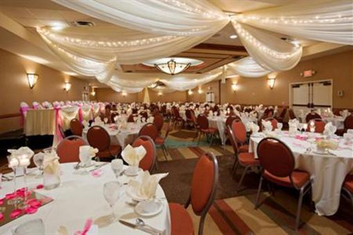 фото отеля Holiday Inn Hotel & Suites Minneapolis Lakeville