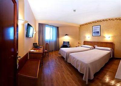 фото отеля Ciudad de Burgos Hotel