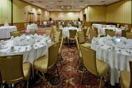 фото отеля Crowne Plaza Richmond Downtown