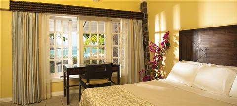 фото отеля Smugglers Cove Resort & Spa