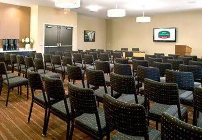 фото отеля Courtyard by Marriott Washington Meadow Lands