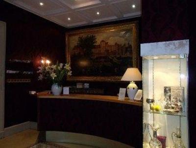 фото отеля Hotel De Paris Moulins