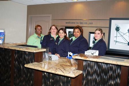 фото отеля Hampton Inn Suites Las Vegas Airport