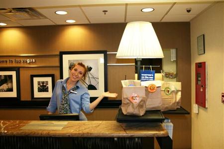 фото отеля Hampton Inn Suites Las Vegas Airport