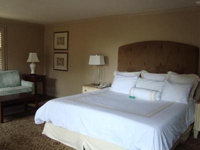 фото отеля Dauphine Orleans Hotel