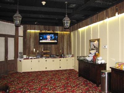 фото отеля Dauphine Orleans Hotel