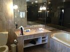 фото отеля Dauphine Orleans Hotel