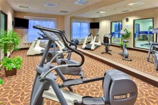 фото отеля Holiday Inn Express Hotel & Suites Brockville