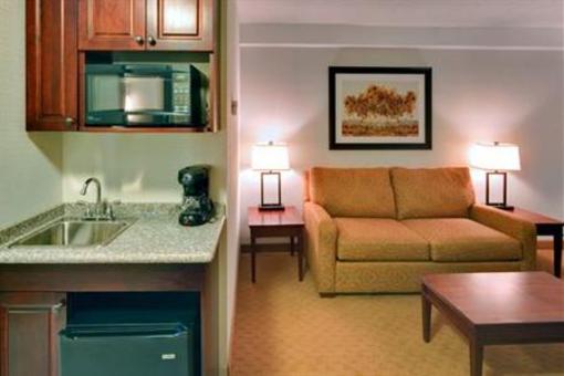 фото отеля Holiday Inn Express Hotel & Suites Brockville