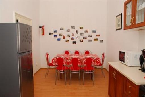 фото отеля Five Flags Hostel