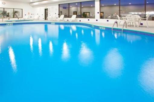 фото отеля Holiday Inn Express Hotel & Suites Browning