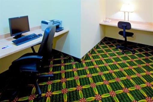 фото отеля Holiday Inn Express Hotel & Suites Browning