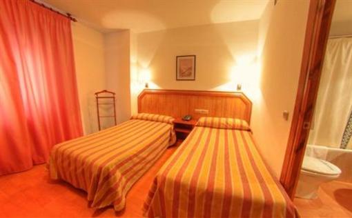 фото отеля Hotel Torrezaf