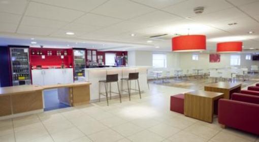 фото отеля Travelodge Chelmsford Hotel