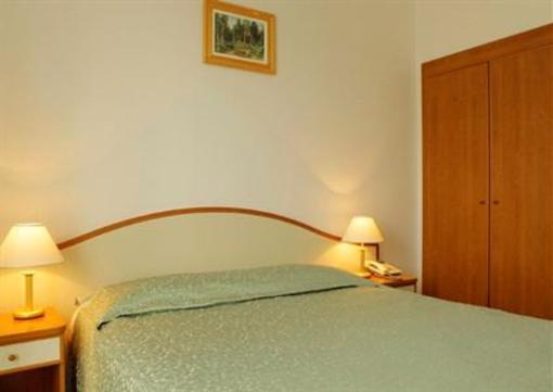 фото отеля Hotel Trotus