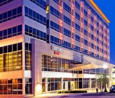 фото отеля Courtyard Hotel US Capitol Washington D.C.