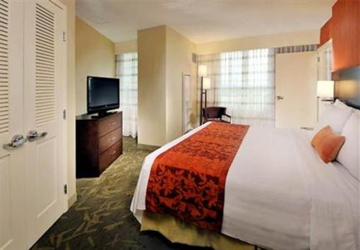 фото отеля Courtyard Hotel US Capitol Washington D.C.