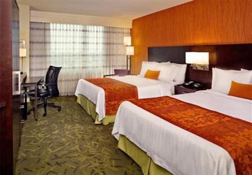 фото отеля Courtyard Hotel US Capitol Washington D.C.
