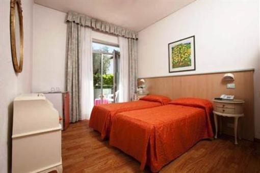 фото отеля Hotel Rely