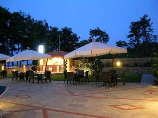 фото отеля Glikadi Hotel