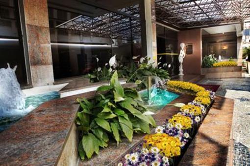 фото отеля Hotel Carlton Plaza