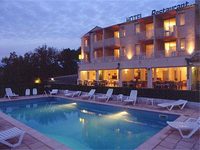 Hotel La Cheneraie Greoux-les-Bains