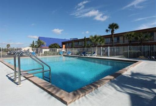фото отеля Wildwood Inn (Florida)