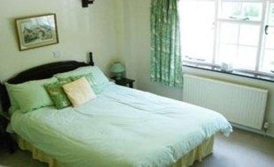 фото отеля Mannings Heath Hotel Horsham (England)