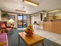 Super 8 Motel Gallipolis
