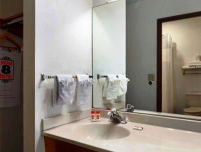 фото отеля Super 8 Motel Paris (Tennessee)