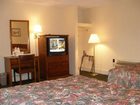 фото отеля Red Carpet Inn Emporia