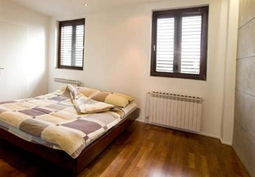 фото отеля On the Way to Ithaca Aphrodite Apartment Belgrade