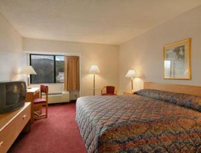 фото отеля Super 8 Motel Oneonta (New York)
