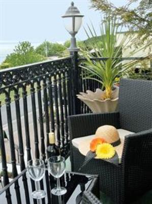 фото отеля Headland View Guest House Torquay