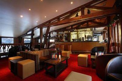 фото отеля Hotel Cachette Bourg-Saint-Maurice
