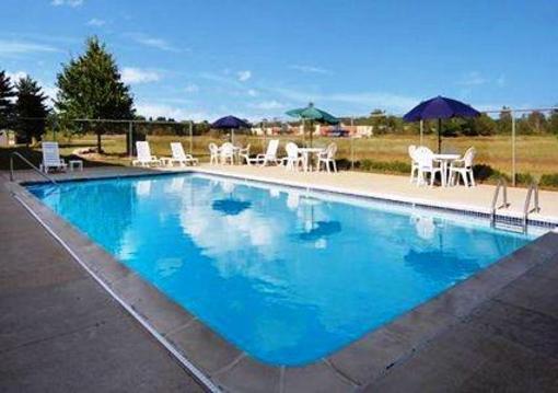 фото отеля Sleep Inn DeWitt (Michigan)
