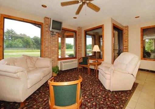 фото отеля Rodeway Inn Macomb
