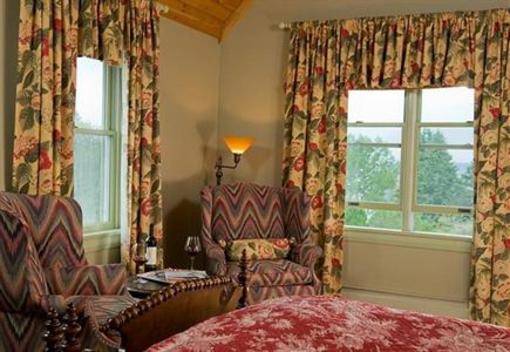 фото отеля Bradley Inn