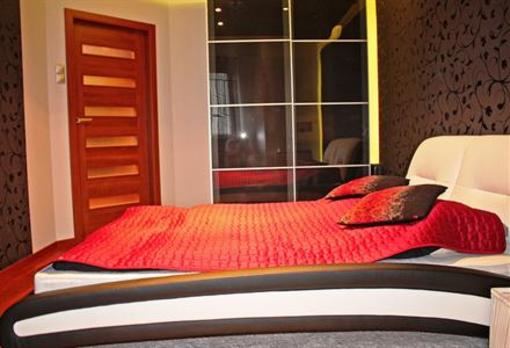 фото отеля E-Apartamenty Mateckiego Poznan