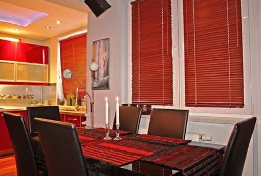 фото отеля E-Apartamenty Mateckiego Poznan