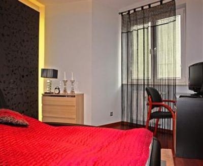 фото отеля E-Apartamenty Mateckiego Poznan
