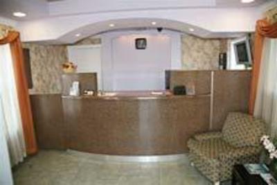 фото отеля Ambassador Inn & Suites Fresno (California)