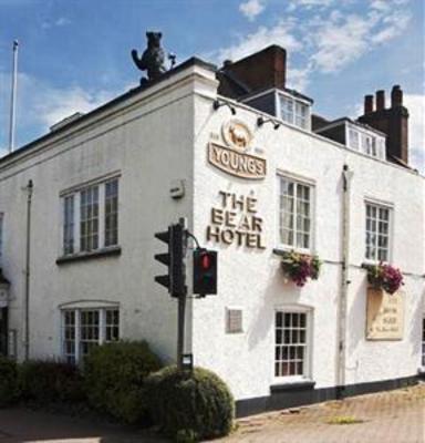 фото отеля Bear Hotel Esher