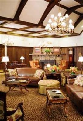 фото отеля Grand Summit Hotel