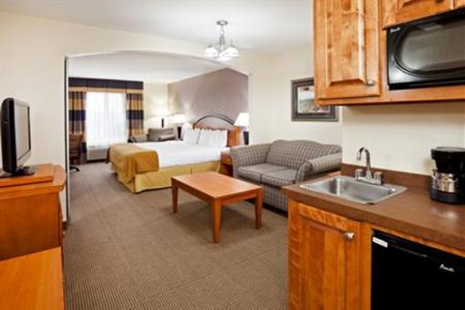 фото отеля Holiday Inn Express Forest City