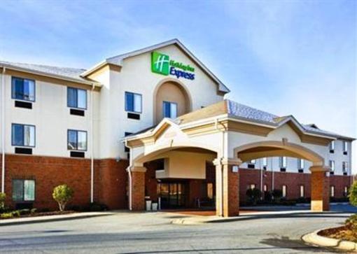 фото отеля Holiday Inn Express Forest City