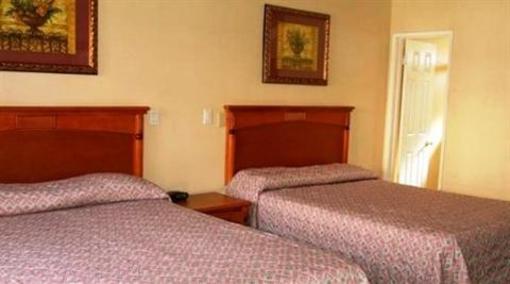 фото отеля Bevonshire Lodge Motel