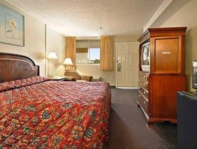 фото отеля Travelodge New Orleans West Harvey