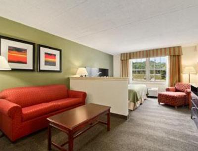 фото отеля Days Hotel West Chester- Brandywine Valley