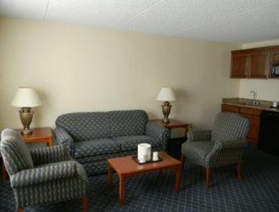 фото отеля Days Hotel West Chester- Brandywine Valley